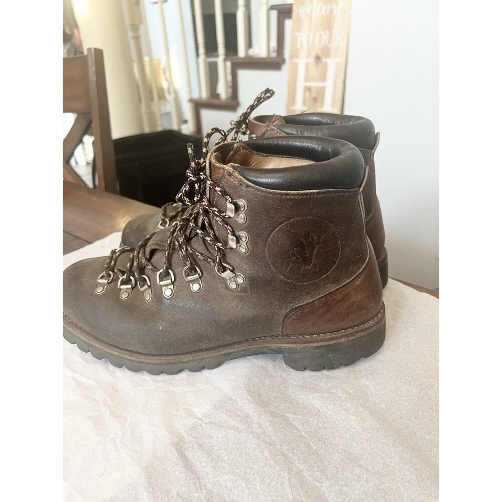 VASQUE Vintage LEATHER Hiking Mountaineering USA Boots Men's SIZE 10 1/2 D